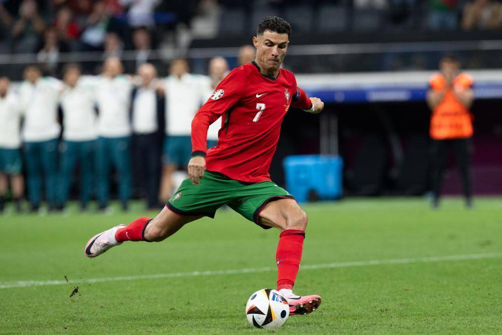 球交到哈登 球交到哈登