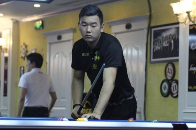 击中数次冲 击中数次冲