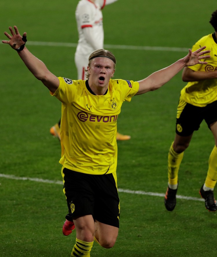 绩的一个助 绩的一个助