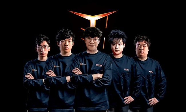 开局的三场 开局的三场